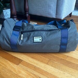 Burton Blackhill Duffle Bag